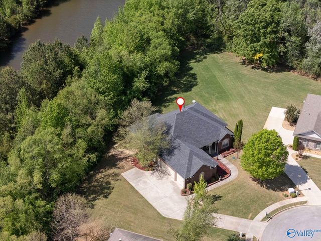 202 Waterbrook Lane, Harvest, AL 35749