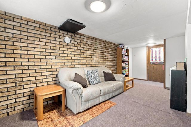 831 S 110th STREET, West Allis, WI 53214