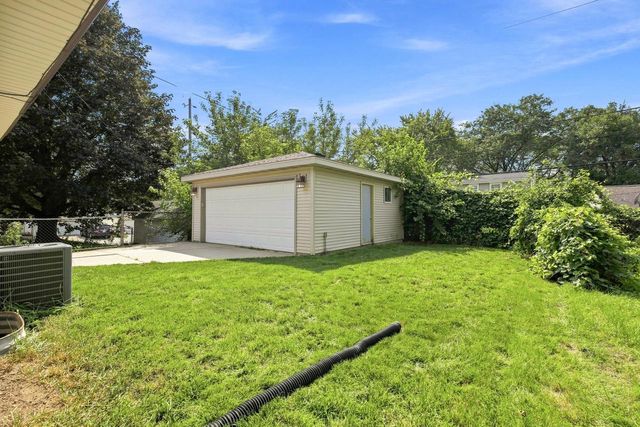 831 S 110th STREET, West Allis, WI 53214