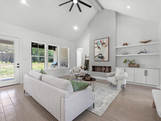 2041 Road 66117, Dayton, TX 77535