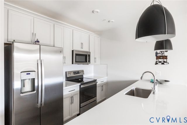 13294 Coalfield Station Ln, Midlothian, VA 23114