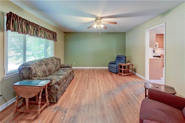 10500 E 79th Terrace, Raytown, MO 64138