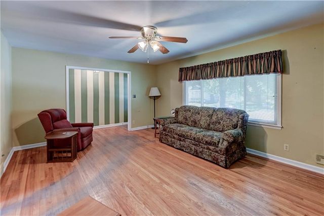 10500 E 79th Terrace, Raytown, MO 64138