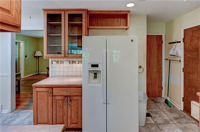 10500 E 79th Terrace, Raytown, MO 64138