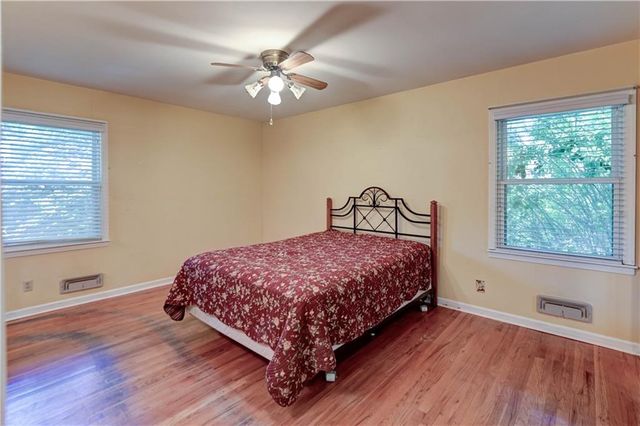 10500 E 79th Terrace, Raytown, MO 64138