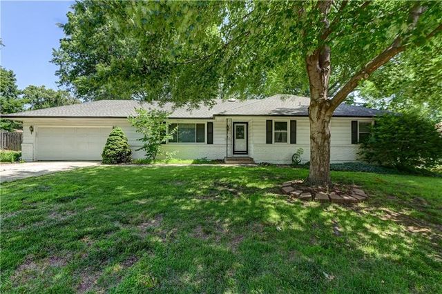 10500 E 79th Terrace, Raytown, MO 64138