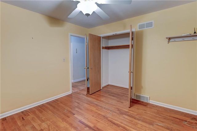10500 E 79th Terrace, Raytown, MO 64138