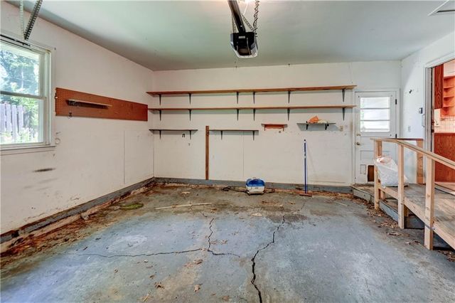 10500 E 79th Terrace, Raytown, MO 64138