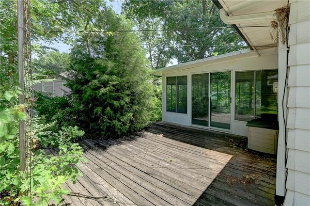 10500 E 79th Terrace, Raytown, MO 64138