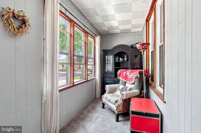 43 2ND AVE, Roebling, NJ 08554