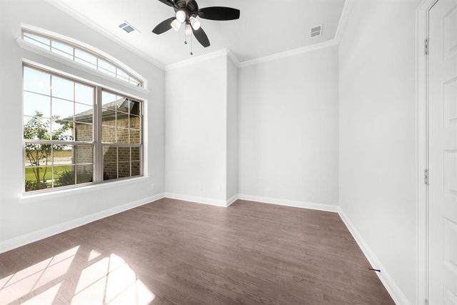 124 Lila Lake Drive, Waxahachie, TX 75165