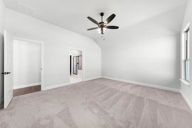 124 Lila Lake Drive, Waxahachie, TX 75165