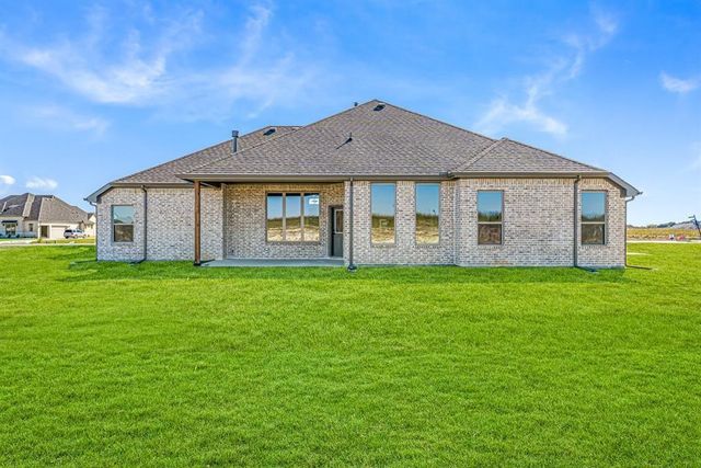 124 Lila Lake Drive, Waxahachie, TX 75165