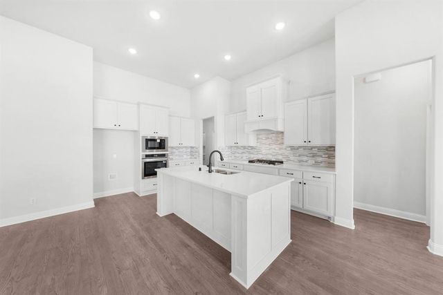 124 Lila Lake Drive, Waxahachie, TX 75165