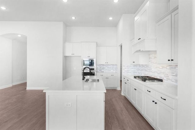 124 Lila Lake Drive, Waxahachie, TX 75165