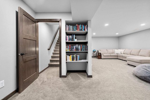 2529 MEYER WAY, De Pere, WI 54115