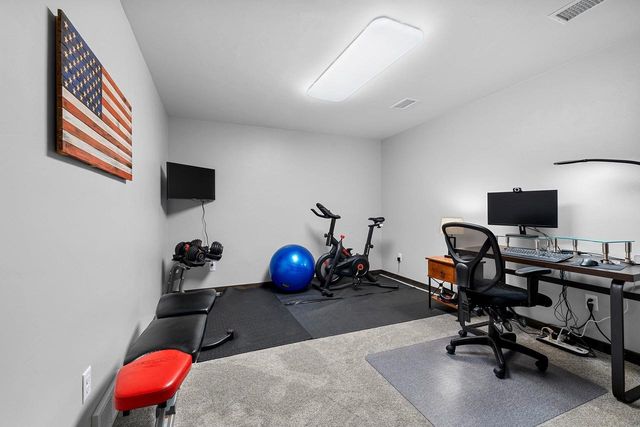 2529 MEYER WAY, De Pere, WI 54115