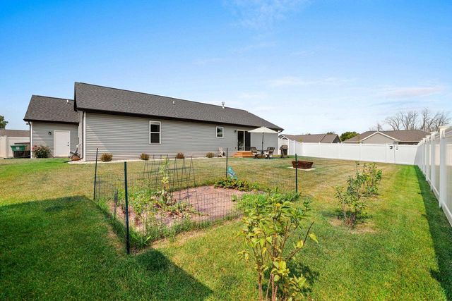 2529 MEYER WAY, De Pere, WI 54115