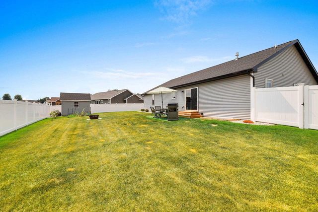 2529 MEYER WAY, De Pere, WI 54115