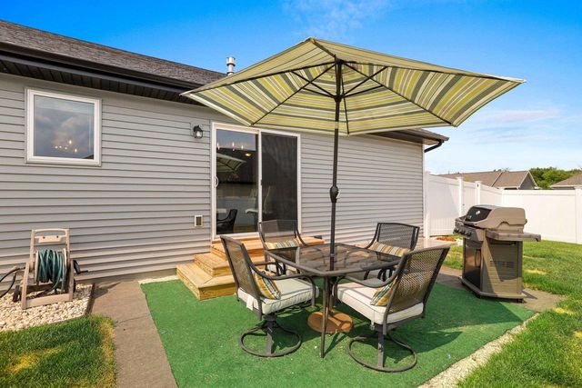 2529 MEYER WAY, De Pere, WI 54115