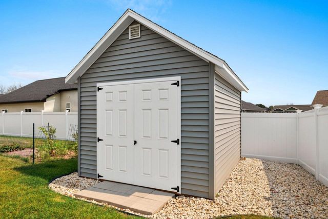 2529 MEYER WAY, De Pere, WI 54115