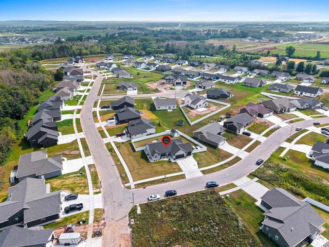 2529 MEYER WAY, De Pere, WI 54115