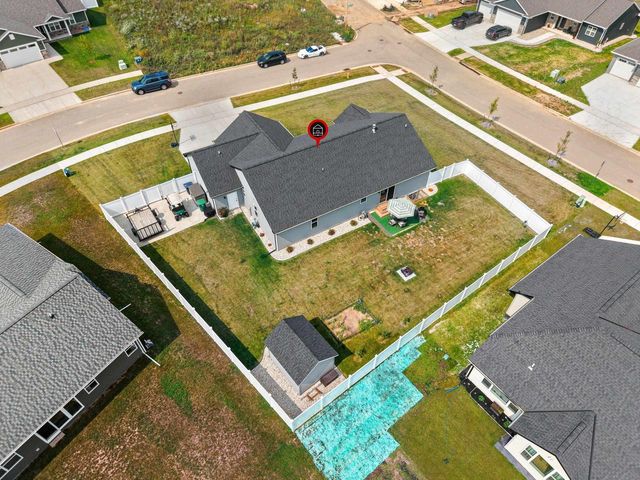 2529 MEYER WAY, De Pere, WI 54115