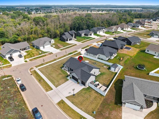 2529 MEYER WAY, De Pere, WI 54115