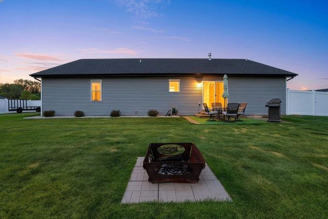 2529 MEYER WAY, De Pere, WI 54115