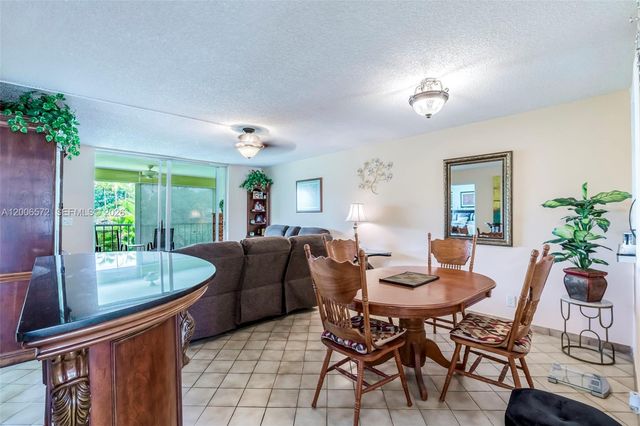 7610 NW 18th St 203, Margate, FL 33063