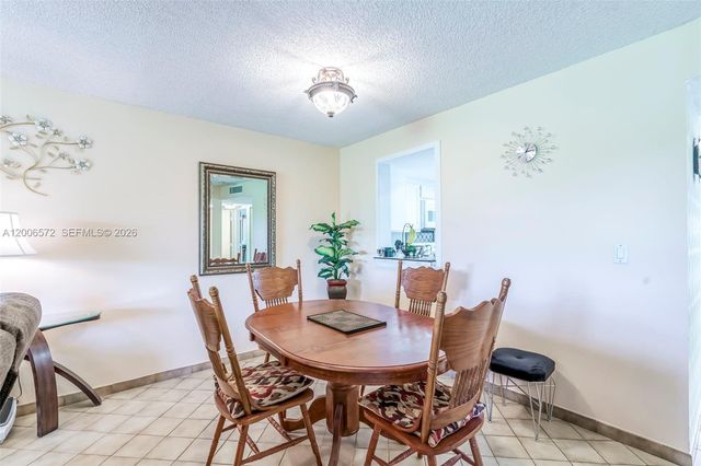 7610 NW 18th St 203, Margate, FL 33063