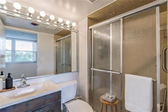 7610 NW 18th St 203, Margate, FL 33063