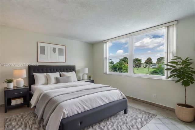 7610 NW 18th St 203, Margate, FL 33063