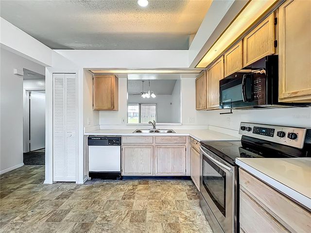 14851 LAGUNA BEACH CIRCLE, Orlando, FL 32824