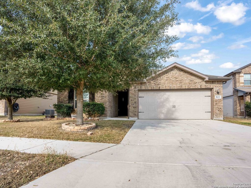 8611 LANTANA SPGS, Converse, TX 78109