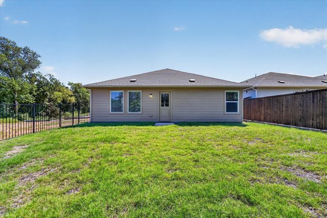 11033 Triple Crown Street, Aubrey, TX 76227
