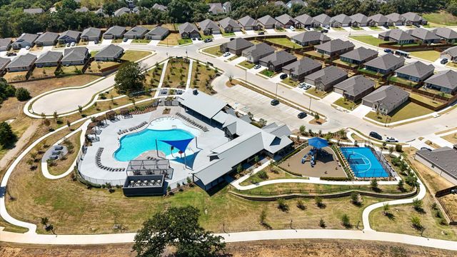 11033 Triple Crown Street, Aubrey, TX 76227