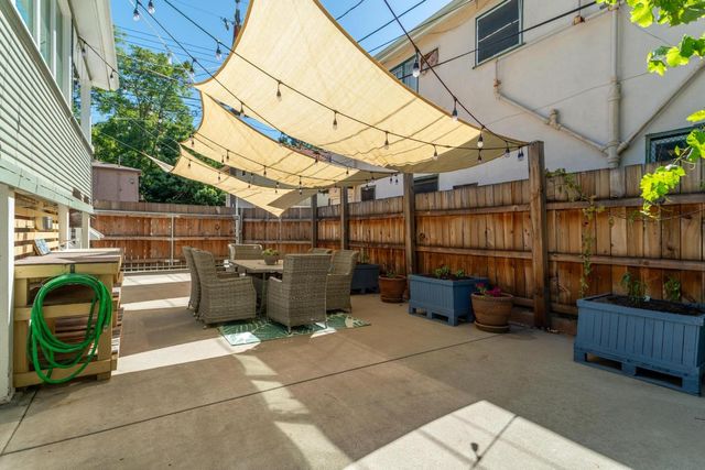 1914 7th St, Sacramento, CA 95811