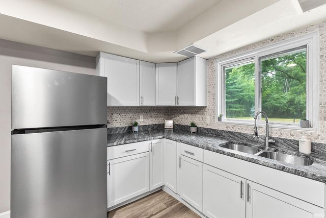 5857 Stellhorn Road, Fort Wayne, IN 46815