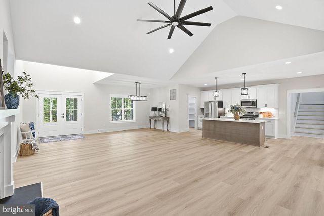 57 LIGHTHOUSE DR, Bumpass, VA 23024