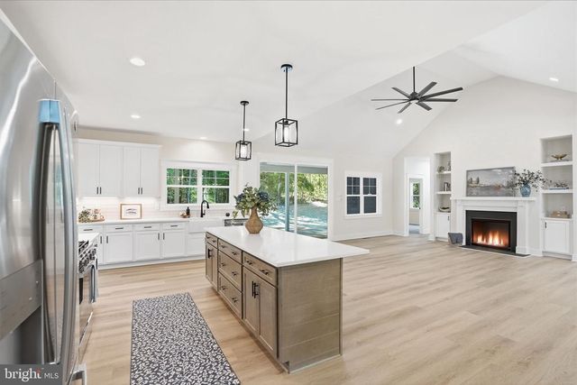 57 LIGHTHOUSE DR, Bumpass, VA 23024