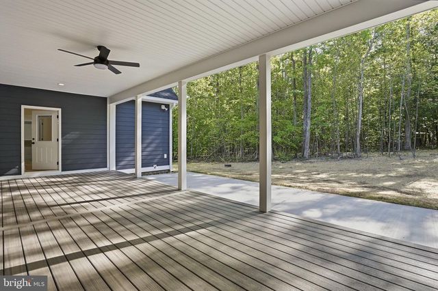 57 LIGHTHOUSE DR, Bumpass, VA 23024