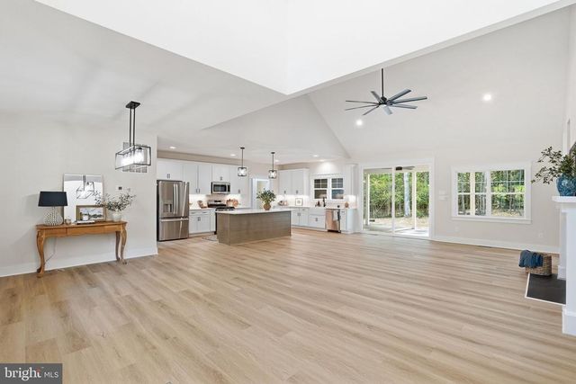 57 LIGHTHOUSE DR, Bumpass, VA 23024