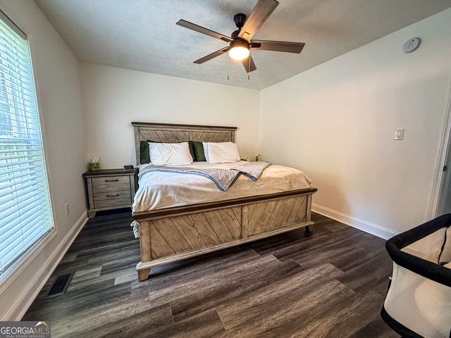 39 E Point Drive, Dahlonega, GA 30533