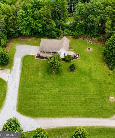 39 E Point Drive, Dahlonega, GA 30533