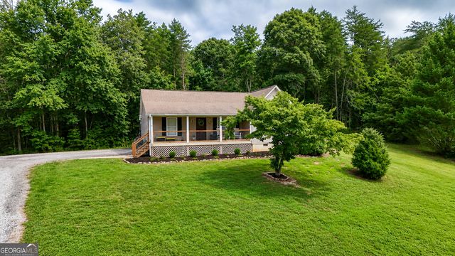 39 E Point Drive, Dahlonega, GA 30533