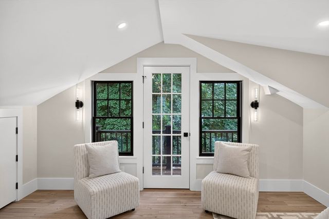 21 Brewster Street, Provincetown, MA 02657