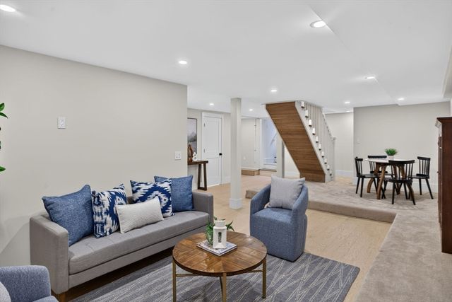 21 Brewster Street, Provincetown, MA 02657