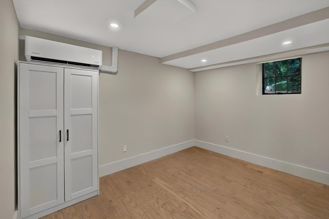 21 Brewster Street, Provincetown, MA 02657