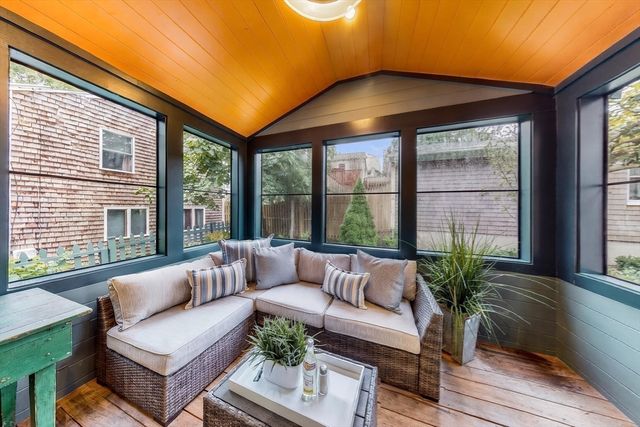 21 Brewster Street, Provincetown, MA 02657